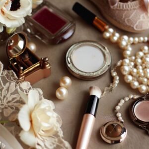 Vintage Bridal Makeup : product