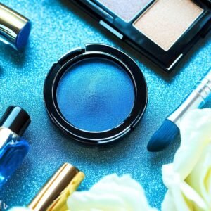 Best Blue Eyeshadow Products Used by Celebrities